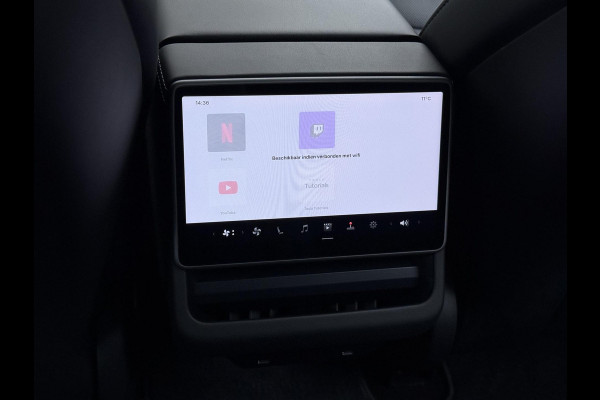 Tesla Model 3 Premium Long Range AWD 78 kWh VAN €42.900,- NU VOOR SLECHTS €39.440,- Uw LENTEVOORDEEL €3.460,- |ORGINELE AFN. TREKHAAK TESLA| AUTOPILOT| STOELVENTILATIE + VERWARMING| VOLLEDIGE TESLA GARANTIE T/M 01/2028 OF 80.000KM| DE HOOGVOLTACCU EN AANDRIJFLIJN TOT 2032 of 192.000KM |