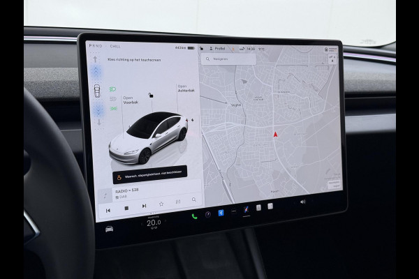 Tesla Model 3 Premium Long Range AWD 78 kWh VAN €42.900,- NU VOOR SLECHTS €39.440,- Uw LENTEVOORDEEL €3.460,- |ORGINELE AFN. TREKHAAK TESLA| AUTOPILOT| STOELVENTILATIE + VERWARMING| VOLLEDIGE TESLA GARANTIE T/M 01/2028 OF 80.000KM| DE HOOGVOLTACCU EN AANDRIJFLIJN TOT 2032 of 192.000KM |