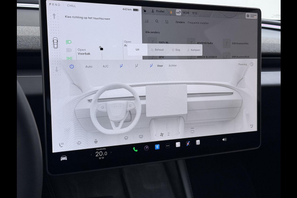 Tesla Model 3 Premium Long Range AWD 78 kWh VAN €42.900,- NU VOOR SLECHTS €39.440,- Uw LENTEVOORDEEL €3.460,- |ORGINELE AFN. TREKHAAK TESLA| AUTOPILOT| STOELVENTILATIE + VERWARMING| VOLLEDIGE TESLA GARANTIE T/M 01/2028 OF 80.000KM| DE HOOGVOLTACCU EN AANDRIJFLIJN TOT 2032 of 192.000KM |
