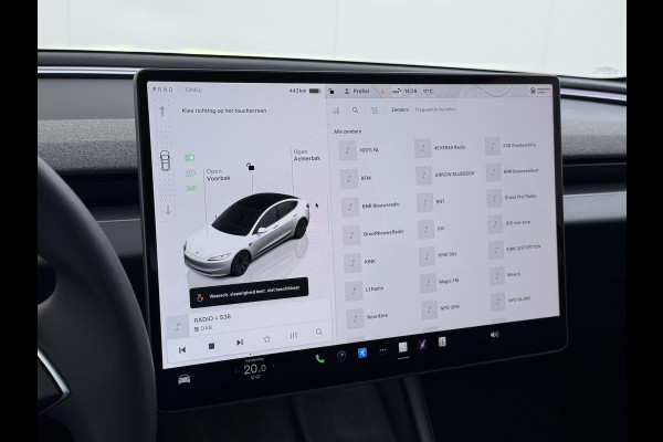 Tesla Model 3 Premium Long Range AWD 78 kWh VAN €42.900,- NU VOOR SLECHTS €39.440,- Uw LENTEVOORDEEL €3.460,- |ORGINELE AFN. TREKHAAK TESLA| AUTOPILOT| STOELVENTILATIE + VERWARMING| VOLLEDIGE TESLA GARANTIE T/M 01/2028 OF 80.000KM| DE HOOGVOLTACCU EN AANDRIJFLIJN TOT 2032 of 192.000KM |