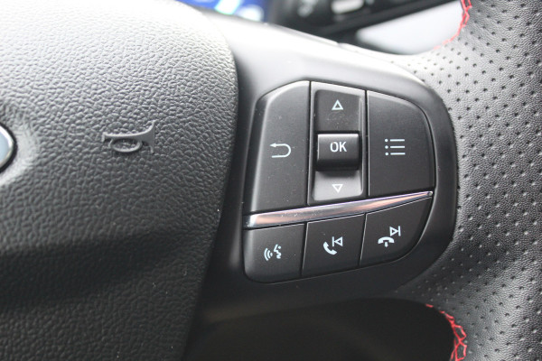 Ford Kuga 2.5 PHEV ST-Line X , 1500kg Trekgewicht Hybride rijden voor een reële prijs ! Adaptive Cruise Control, Stoel-, stuur- en voorraamverwarming, Climate Control, Metallic lak, Camera v+a, Elektr. achterklep, Side- en lane assist etc.