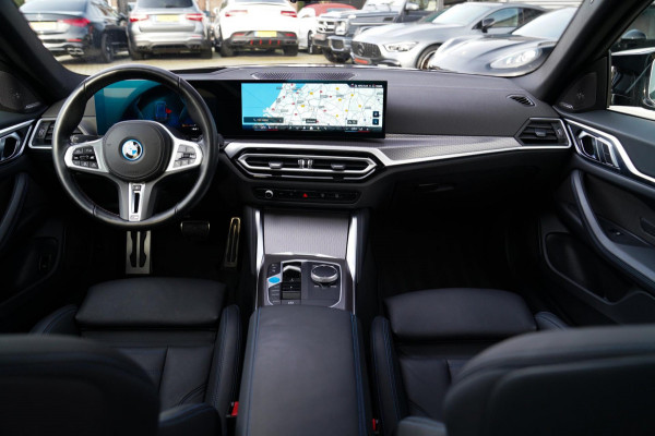 BMW i4 M50 High Executive 84 kWh | Schuifdak | BTW incl. | Harman/Kardon | Head up | Adaptieve cruise | Kuipstoelen | 360 cam |