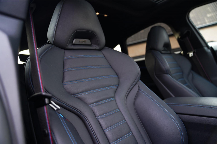 BMW i4 M50 High Executive 84 kWh | Schuifdak | BTW incl. | Harman/Kardon | Head up | Adaptieve cruise | Kuipstoelen | 360 cam |