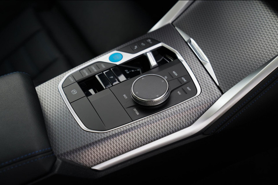 BMW i4 M50 High Executive 84 kWh | Schuifdak | BTW incl. | Harman/Kardon | Head up | Adaptieve cruise | Kuipstoelen | 360 cam |