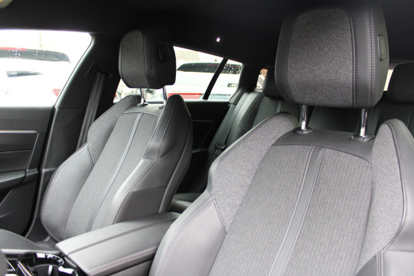 Peugeot 508 SW 1.6 HYbrid Allure Pack Business | Adaptieve cruise | BLIS | Camera | Carplay |