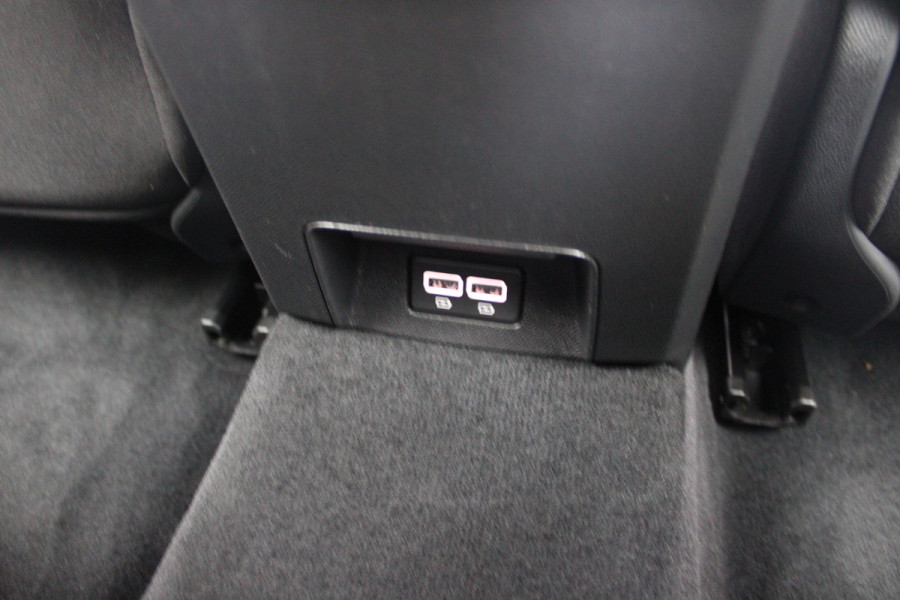 Peugeot 508 SW 1.6 HYbrid Allure Pack Business | Adaptieve cruise | BLIS | Camera | Carplay |