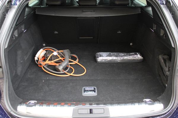 Peugeot 508 SW 1.6 HYbrid Allure Pack Business | Adaptieve cruise | BLIS | Camera | Carplay |