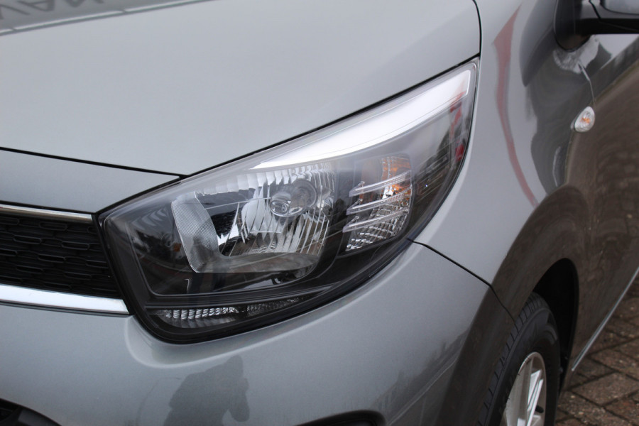 Kia Picanto 1.0-67pk DPi DynamicLine. Kwalitatief erg goed wagen voor jaren zorgeloos rijplezier! Airco, metallic lak, camera, cruise control, elektr. ramen v+a, Android auto/Apple carplay, DAB radio, USB aansl., LM wielen etc