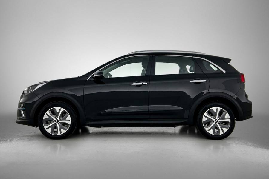 Kia e-Niro DynamicLine 64 kWh (NAVIGATIE, STOEL-/STUURVERWARMING, CARPLAY, 1e EIGENAAR)