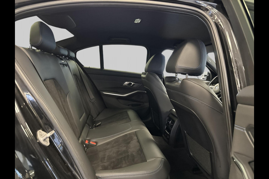 BMW 3 Serie 318i Executive Edition Cruise-control | parkeersensoren | m pakket