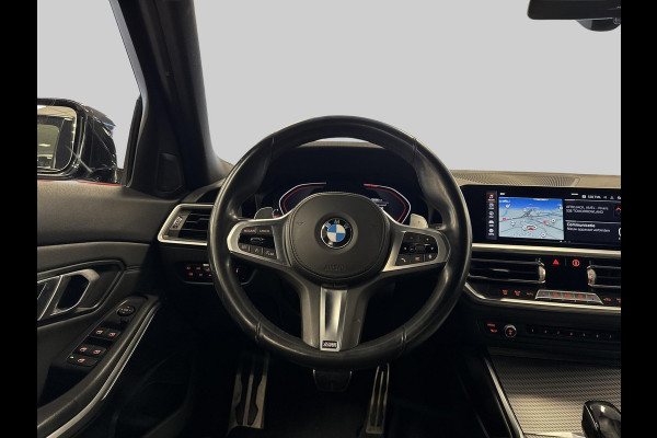 BMW 3 Serie 318i Executive Edition Cruise-control | parkeersensoren | m pakket