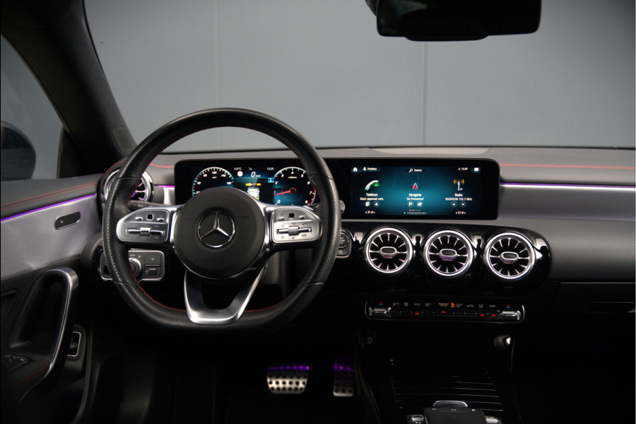 Mercedes-Benz CLA-Klasse Shooting Brake 180 Premium Plus | Stoelverwarming | Parkeersensoren | Navigatie | Cruise Control | Keyless | Ambiance Verlichting | Climate Control