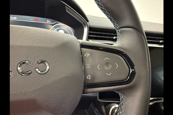 Lynk & Co 01 1.5 360 camera Zwarte dakhemel