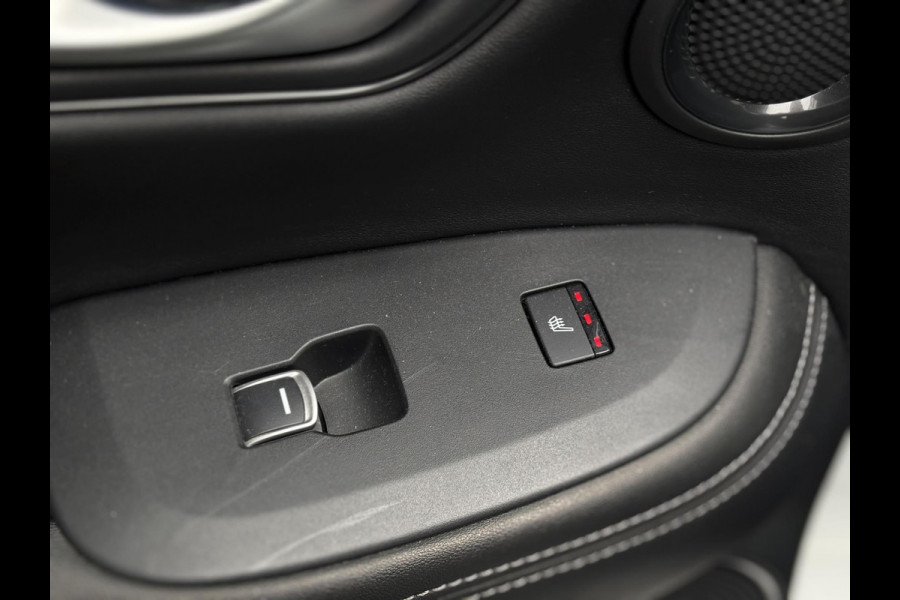 Honda Zr-V 2.0 e:HEV Advance | Pano, Leder, Carplay/Android, Camera, ACC, Stoel+Stuur+Achterb.verw., Trekhaak | Dealeronderhouden|