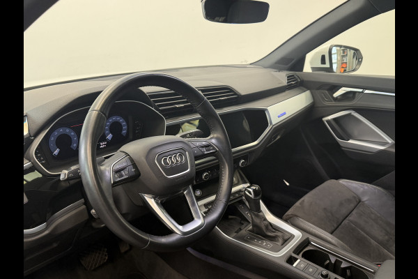 Audi Q3 Sportback 35 TFSI Pro Line S ACC PDC VCP Elek. Stoelen Panoramadak Trekhaak