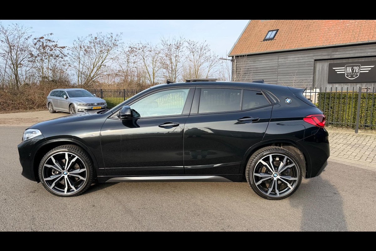BMW X2 SDrive20i High Exe M-Pakket Panoramadak leer Navi Head-Up Camera