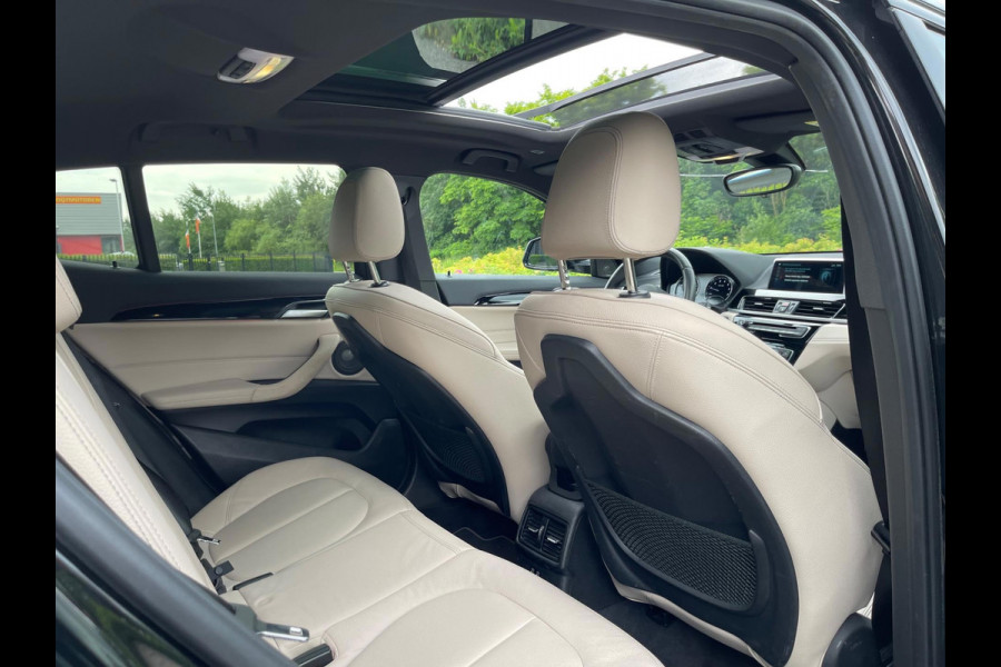 BMW X2 SDrive20i High Exe M-Pakket Panoramadak leer Navi Head-Up Camera