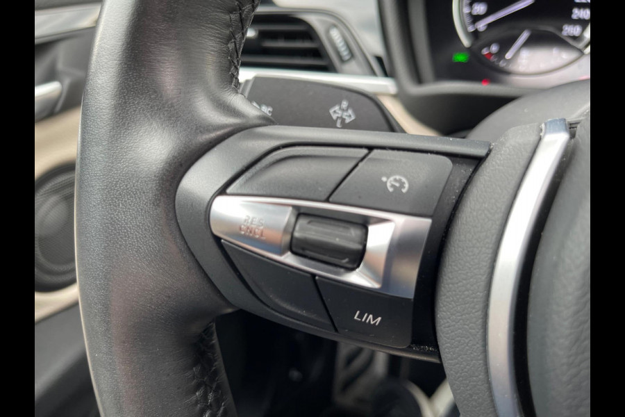 BMW X2 SDrive20i High Exe M-Pakket Panoramadak leer Navi Head-Up Camera