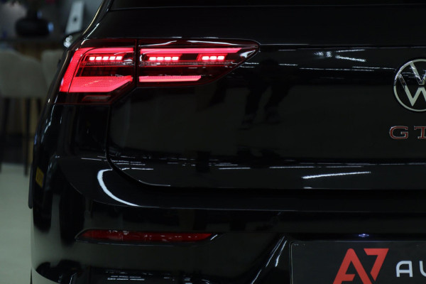 Volkswagen Golf 2.0 TSI GTI 45 JAHRE CLUBSPORT AKRA/NURBURGRINF/PANO/HUD/H-K/VOL