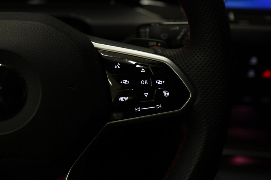 Volkswagen Golf 2.0 TSI GTI 45 JAHRE CLUBSPORT AKRA/NURBURGRINF/PANO/HUD/H-K/VOL