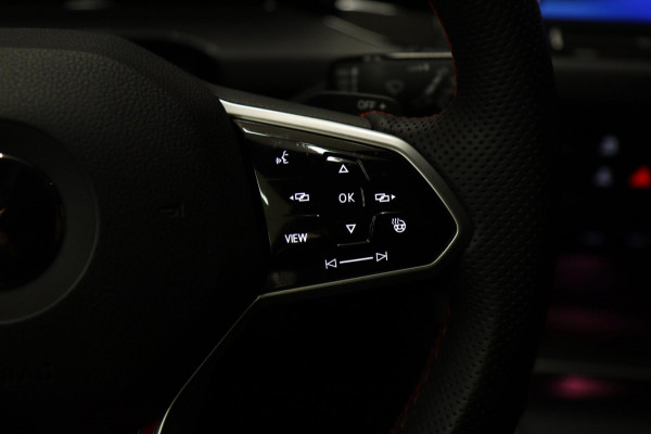 Volkswagen Golf 2.0 TSI GTI 45 JAHRE CLUBSPORT AKRA/NURBURGRINF/PANO/HUD/H-K/VOL