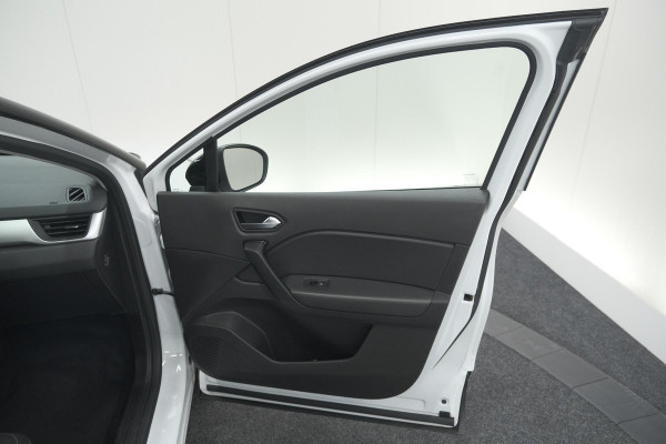 Renault Captur TCe 100 Intens | Stoelverwarming | Camera | Apple Carplay