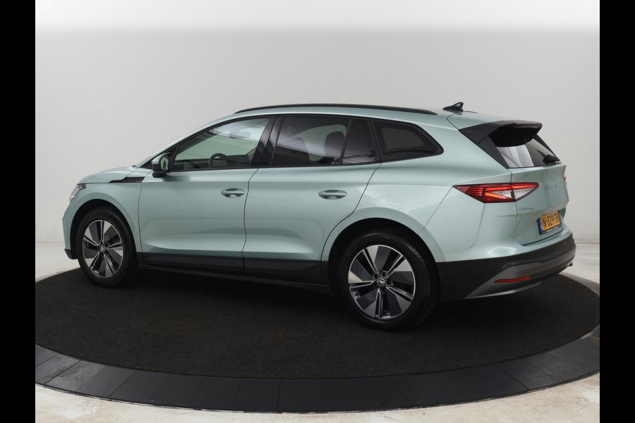 Škoda ENYAQ iV 60 | Stoelverwarming | Adaptive cruise | Warmtepomp | Matrix LED | Keyless | Carplay | Stuurverwarming | Navigatie | Sfeerverlichting | Half leder | Climate control