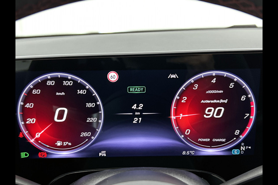 Mercedes-Benz CLA-Klasse 180 Business Solution AMG | Nightpakket | Multibeam Led | Thermotronic | Memorypakket | 19 inch AMG velgen | Sierdelen geborsteld aluminium |Smartphone integratiepakket | Adaptieve cruisecontrol |