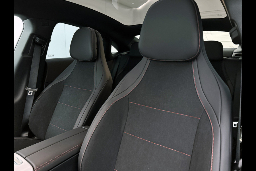 Mercedes-Benz CLA-Klasse 180 Business Solution AMG | Nightpakket | Multibeam Led | Thermotronic | Memorypakket | 19 inch AMG velgen | Sierdelen geborsteld aluminium |Smartphone integratiepakket | Adaptieve cruisecontrol |