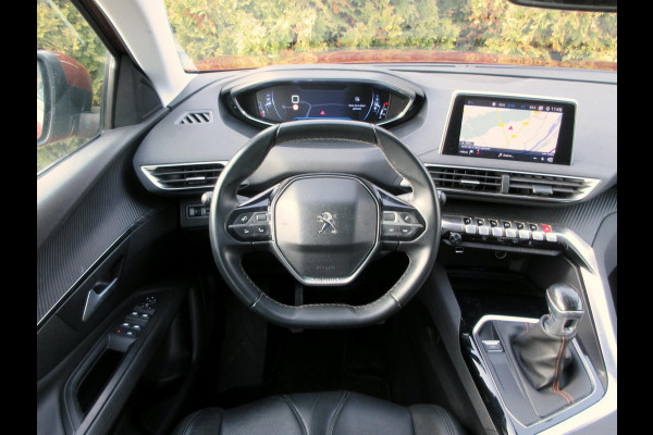 Peugeot 3008 1.2 PureTech Executive*Leder*Navi*Trekhaak*