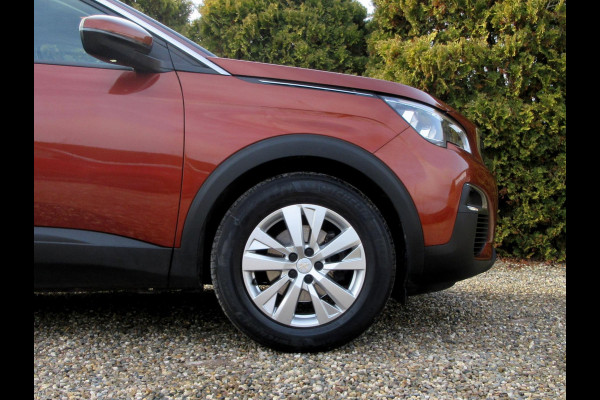 Peugeot 3008 1.2 PureTech Executive*Leder*Navi*Trekhaak*