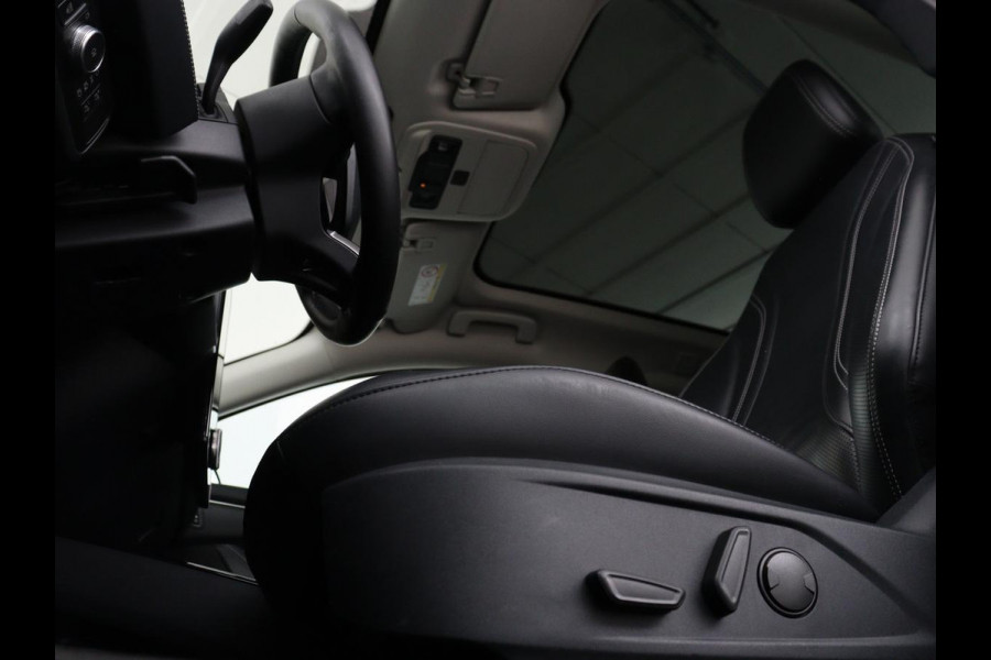 Ford Mustang Mach-E Extended RWD 98 kWh | SOH 92% | Panoramadak | Leder | 360 Camera | Stoelverwarming | B&O Sound | Adaptive cruise | Park Assist | Keyless