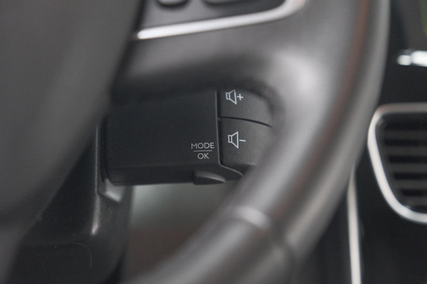 Renault Clio Estate TCe 90 Limited | Trekhaak | Apple Carplay | Parkeersensoren