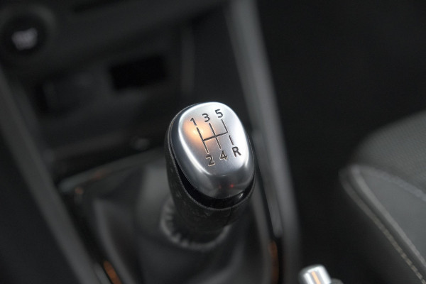 Renault Clio Estate TCe 90 Limited | Trekhaak | Apple Carplay | Parkeersensoren