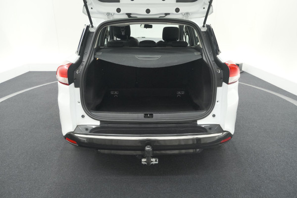 Renault Clio Estate TCe 90 Limited | Trekhaak | Apple Carplay | Parkeersensoren