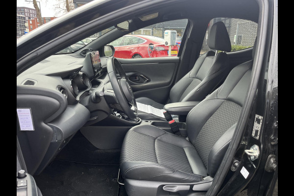 Toyota Yaris 1.5 Hybrid Executive | JBL speakers | Headup display| Leder interieur | Stoelverwarming
