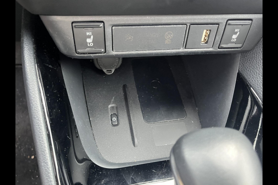 Toyota Yaris 1.5 Hybrid Executive | JBL speakers | Headup display| Leder interieur | Stoelverwarming