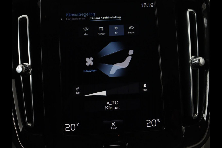 Volvo XC40 1.5 T4 Recharge Inscription Expression | Leder | Trekhaak | Adaptive cruise | Side Assist | Carplay | Navigatie | Full LED | Parkeerverwarming | Climate control | Parkeerhulp | PHEV | Plug In