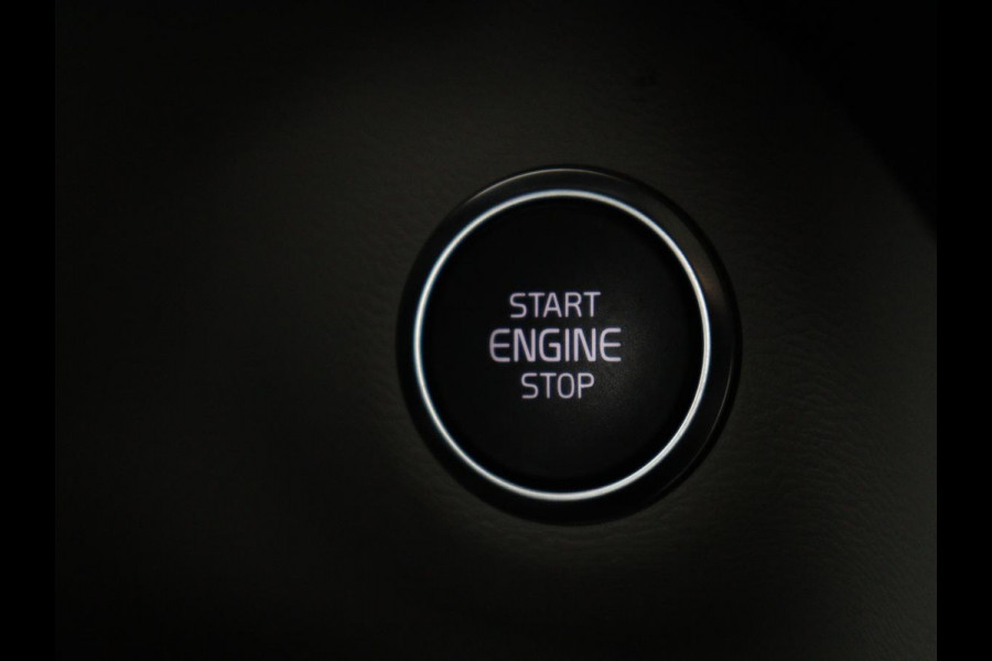 Volvo XC40 1.5 T4 Recharge Inscription Expression | Leder | Trekhaak | Adaptive cruise | Side Assist | Carplay | Navigatie | Full LED | Parkeerverwarming | Climate control | Parkeerhulp | PHEV | Plug In