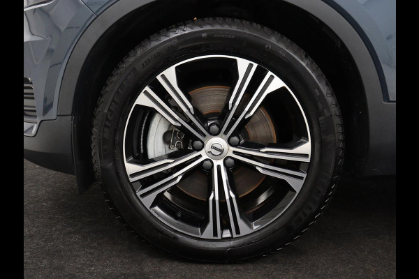 Volvo XC40 1.5 T4 Recharge Inscription Expression | Leder | Trekhaak | Adaptive cruise | Side Assist | Carplay | Navigatie | Full LED | Parkeerverwarming | Climate control | Parkeerhulp | PHEV | Plug In