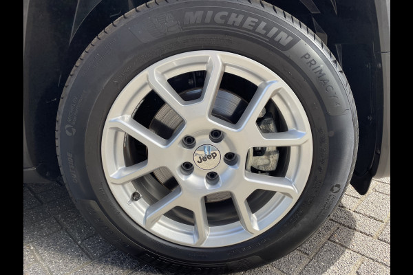 Jeep Renegade 1.5T e-Hybrid Limited (Stoel-/- stuurwiel verwarming - Camera - Keyless Entry - Navigatie - Automatische Airco - LED - Parkeerse