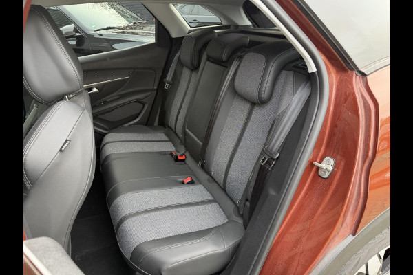 Peugeot 3008 1.2 PureTech Crossway | Navigatie | 360* Camera | Cruise Control | Lichtmetalen Velgen |