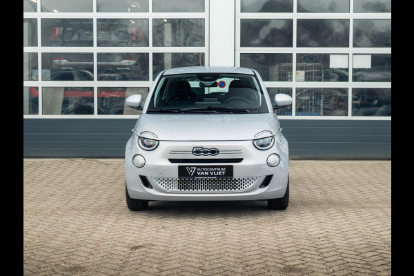 Fiat 500 Hybrid Torino Launch Edition | Private Lease € 387,- | New | Clima | Carplay | PDC | Priv Glass | Celestial Blue