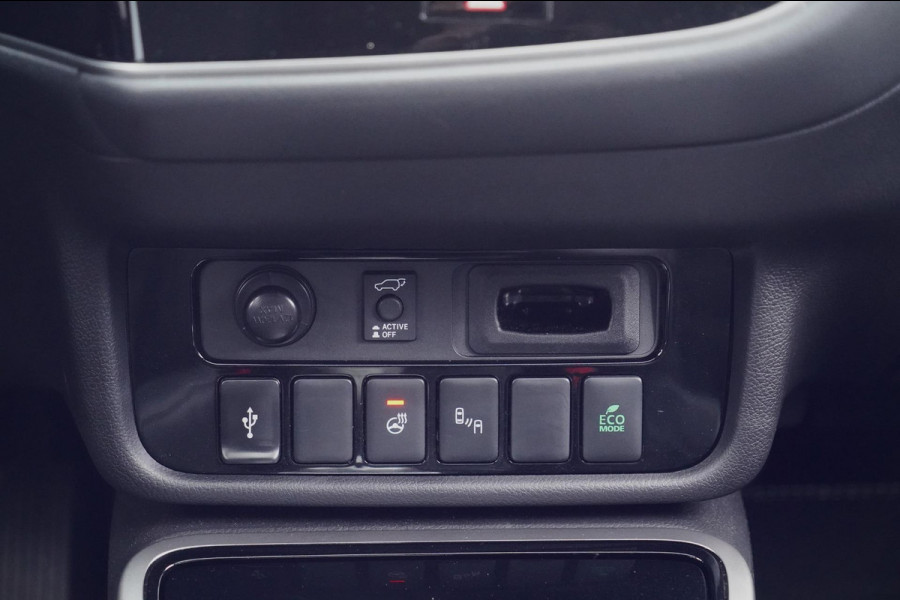 Mitsubishi Outlander 2.4 PHEV Intense+ / 1e Eigenaar / 11dkm NAP / Schuifdak / Dealer onderhouden / Navi / Stoelverw.