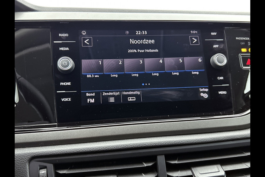 Volkswagen Polo 1.0 TSI Comfortline (DIGITALE COCKPIT, NAVIGATIE, CARPLAY, PARKEERSENSOREN, 1e EIGENAAR, GOED ONDERHOUDEN)