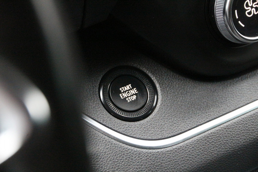 Renault Trafic 2.0 DCI 170 | Aut. | DC | 2x Schuifdeur | Keyless | Camera | Clima..