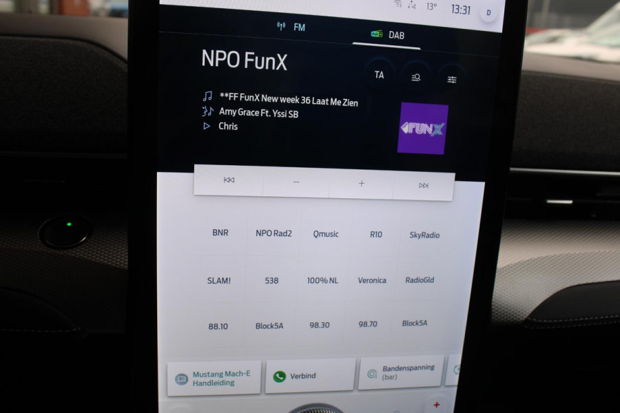 Ford Mustang Mach-E Extended RWD 98 kWh | Panoramadak | Trekhaak | Bang&Olufsen | Elektrische achterklep