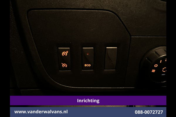 Renault Master 2.3 dCi 131pk L2H2 Inrichting Euro6 Airco | Imperiaal | Navigatie | Cruisecontrol | 2500kg Trekhaak Parkeersensoren, Trap, Sidebars, Bijrijdersbank