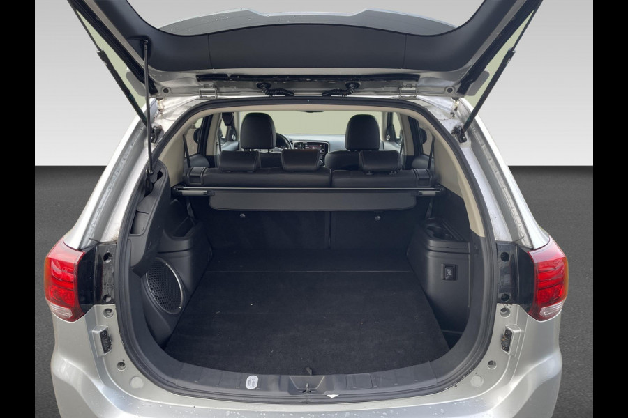 Mitsubishi Outlander 2.4 PHEV Intense+ | Trekhaak