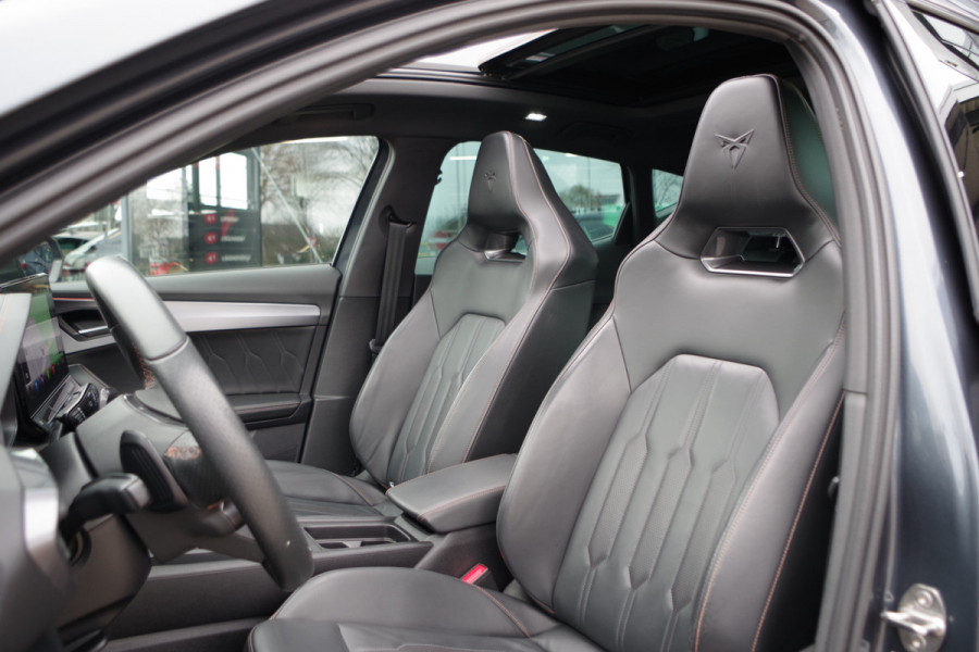 CUPRA Formentor 1.4 e-Hybrid VZ 245 PK Performance, Panoramadak, Leder, Winterpakket, Sfeerverlichting